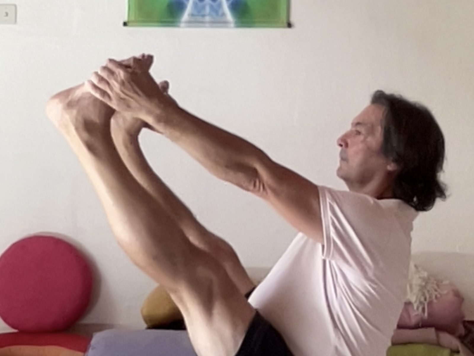 Une posture dans la salle de pratique